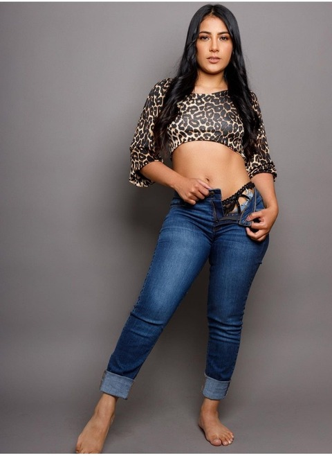 Header of abril_latex