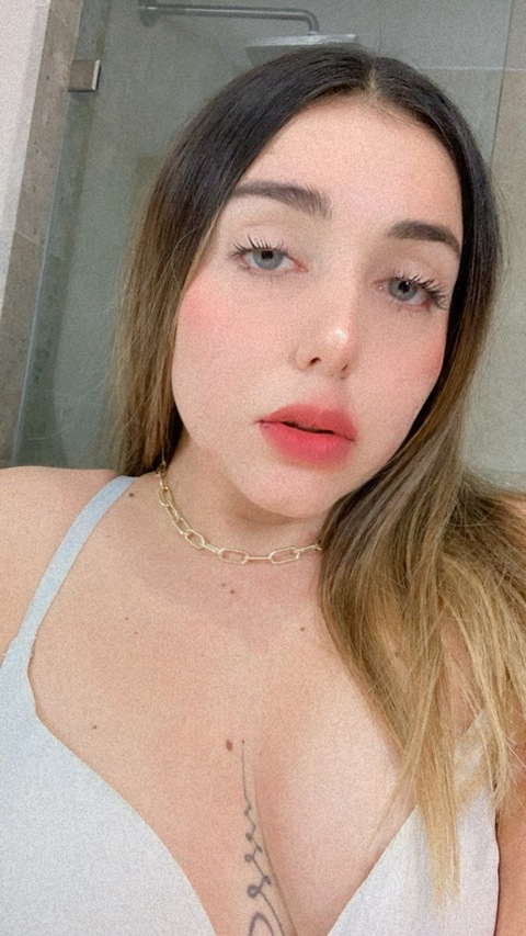 Header of alebunnyxxx