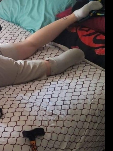 Header of amputeegoddess