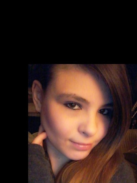 Header of amputeequeen123