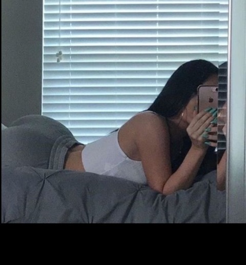 Header of andreeaandra040