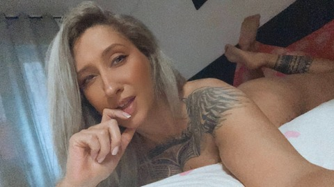 Header of anksunamoon