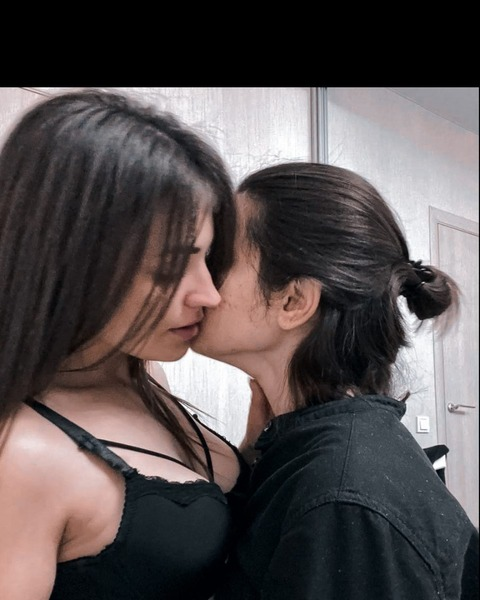 Header of anna.mari.02