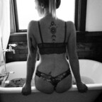 annxbanan (Ann) OnlyFans Leaked Content 

 profile picture