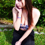 aprilraintears OnlyFans Leak 

 profile picture