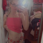 awkwardhoe770 OnlyFans Leaks 

 profile picture