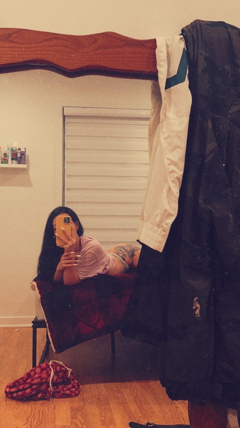 Header of babyanaaxoxo