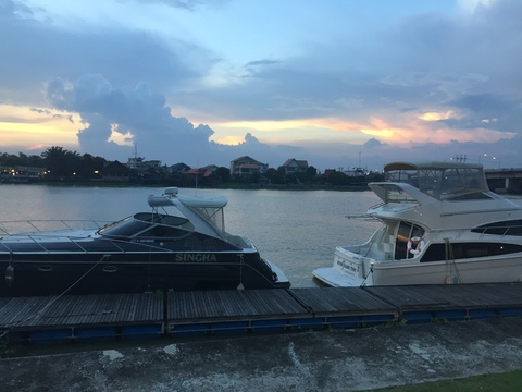 Header of babycherry