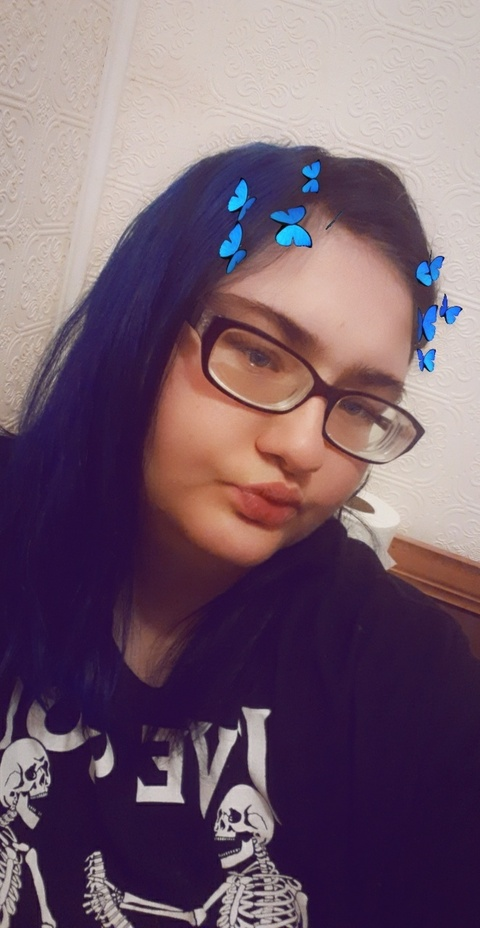 Header of babygirl10096