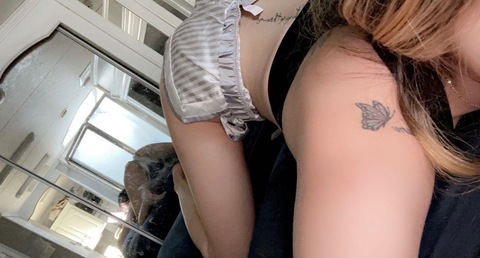 Header of babygirlpayy