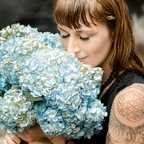 bevikulika (BE YourSelf) OnlyFans Leaked Videos and Pictures 

 profile picture