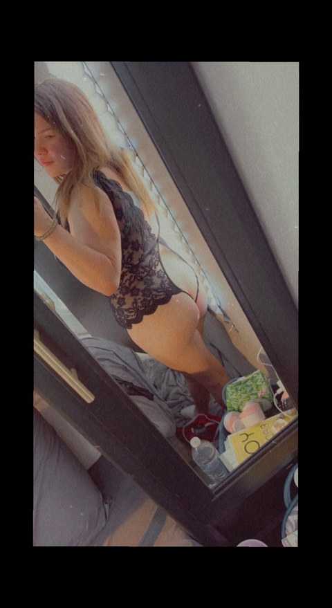 Header of bleweyedbabee22