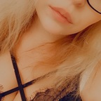 Onlyfans leaks blueyedcurvygirl 

 profile picture