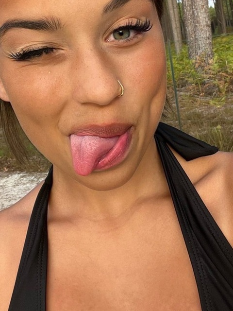 Header of by_shaiiii