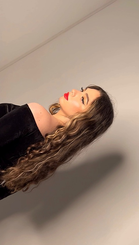 Header of candy_gloria