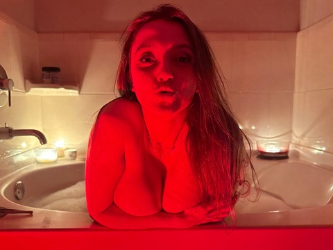 Header of charizardd