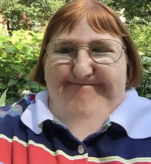 Header of charliedamelio