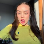 cherrybratxxx @cherrybratxxx Leak OnlyFans 

 profile picture