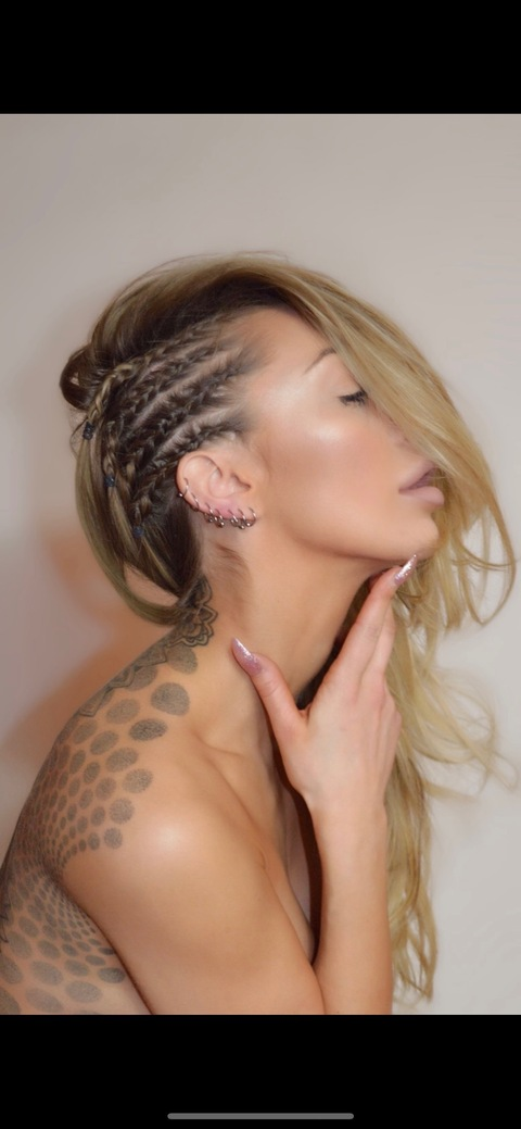 Header of cheyboogie