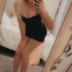 collegegirlc (CollegeGirlC) free OnlyFans Leaked Pictures and Videos 

 profile picture