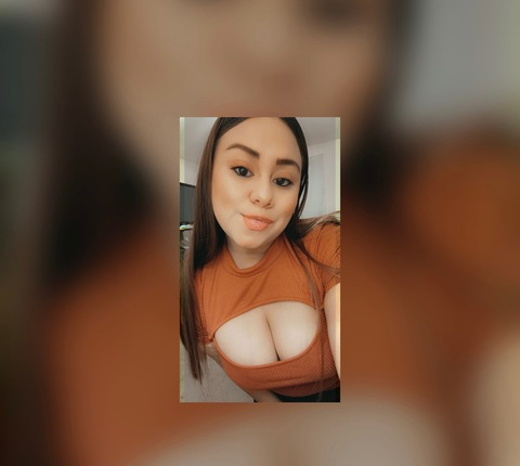 Header of conejitamala7