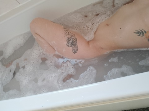 Header of cutiepiecream69