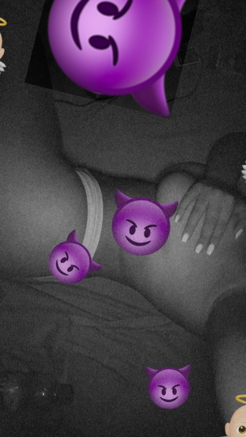 Header of delusionalparadise