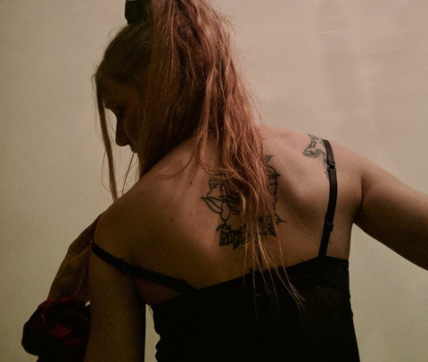 Header of devilsamazone