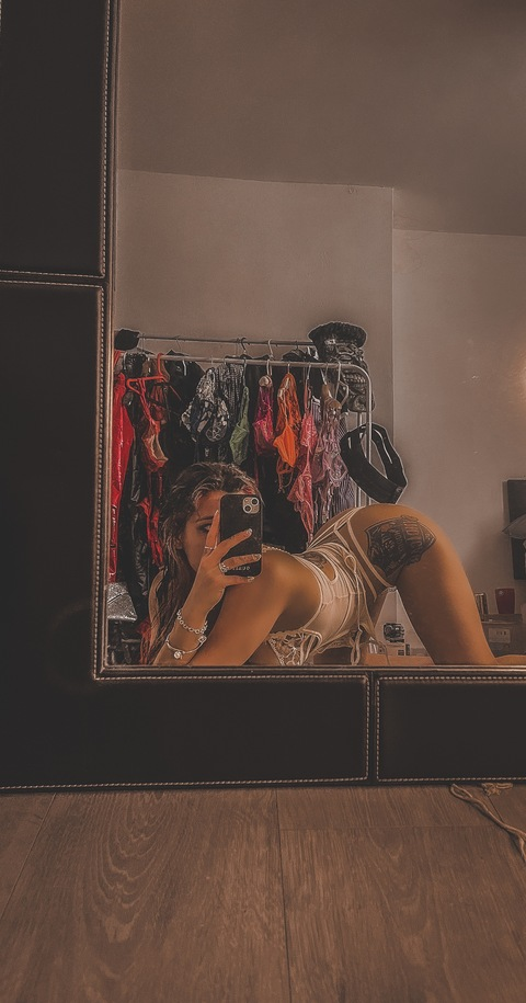 Header of dirtylittlesecretxxxx