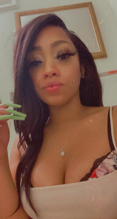 Header of donitaderaisx