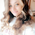 dontfallinloveee (betty 🍰) OnlyFans content 

 profile picture