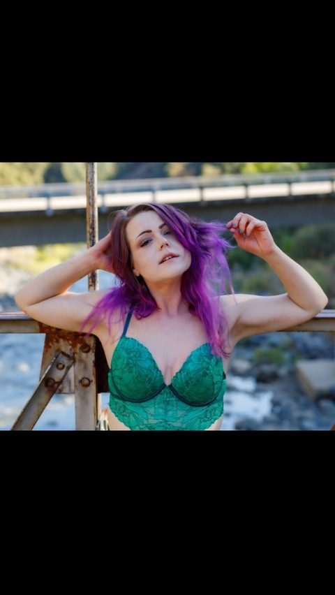 Header of echoyourthoughts