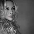 Onlyfans leaks ellelyon 

 profile picture