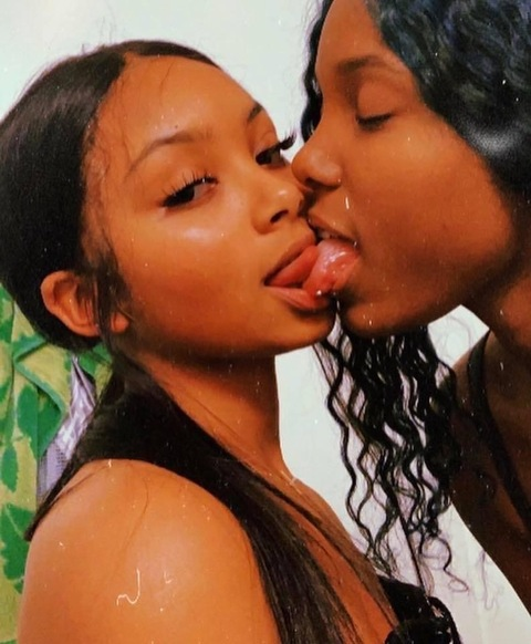 Header of estroyalty