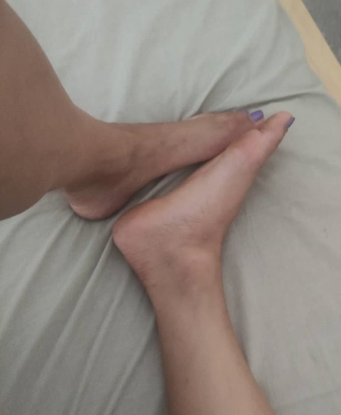 Header of foot_queen123