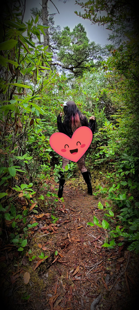 Header of freekittykait9669