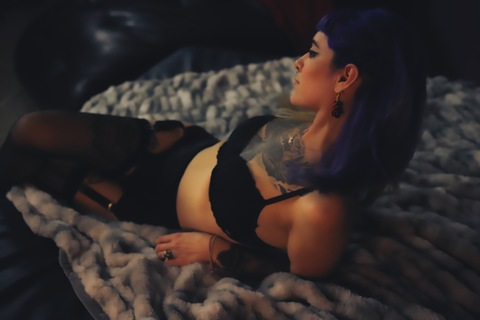 Header of gothgoodgirl