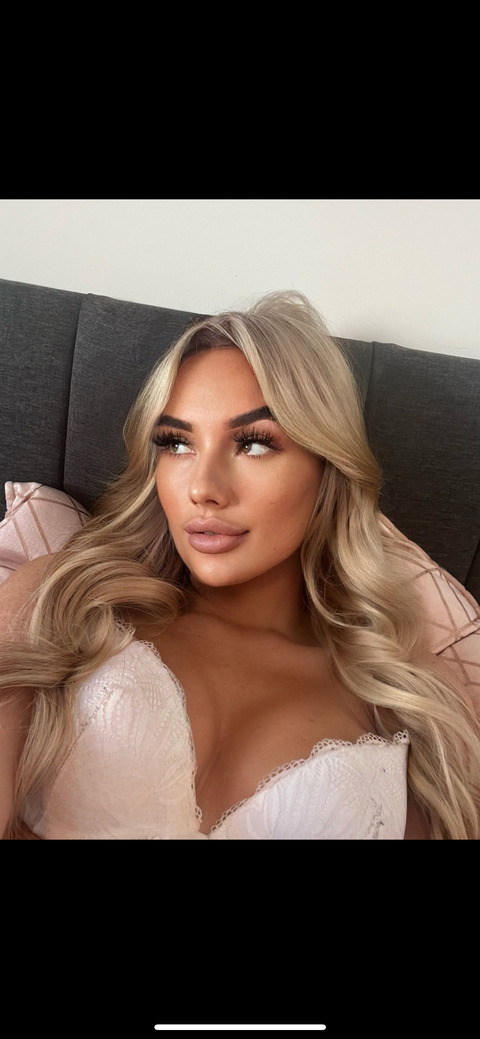 Header of hannahbrooke1