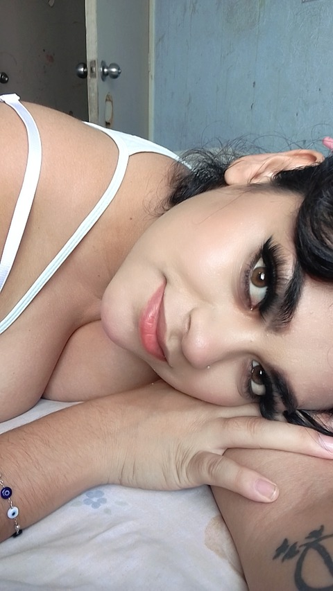 Header of hildaavaldez