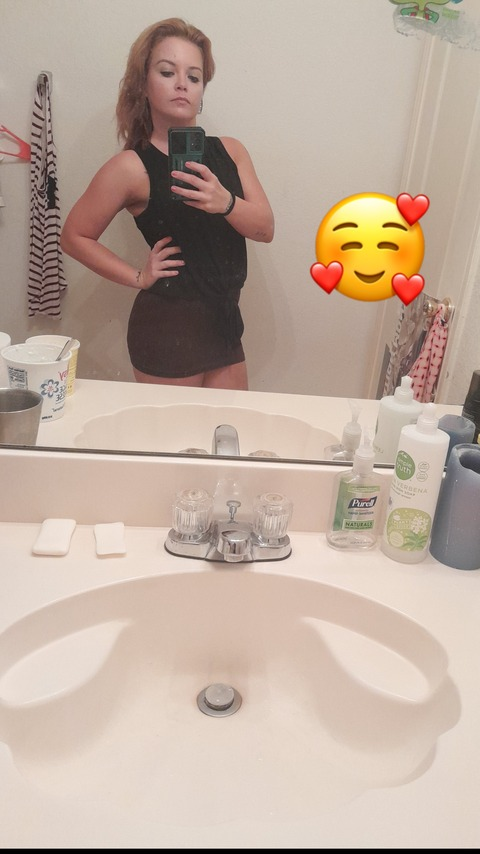 Header of hollysworld1000