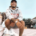 iamphil1 (PZ) OnlyFans Leaked Content 

 profile picture