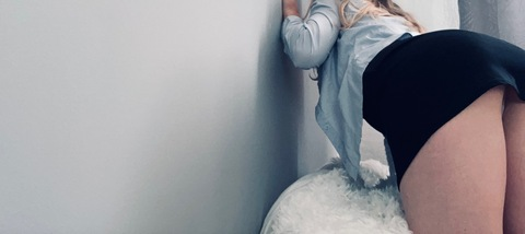Header of jess_grace