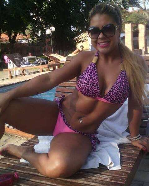 Header of karensitaschwarz