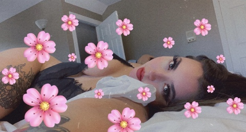 Header of kayonlyfans