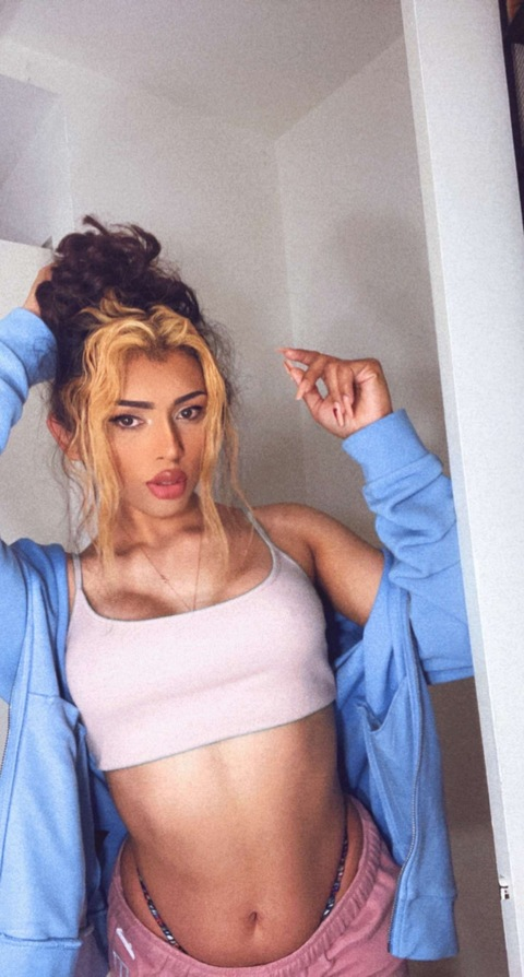 Header of kendall27v