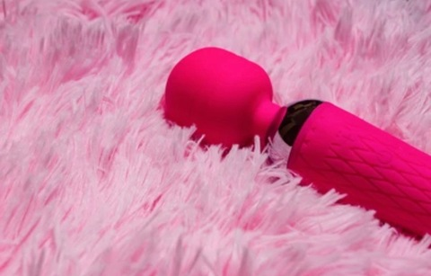 Header of kisslilmiss