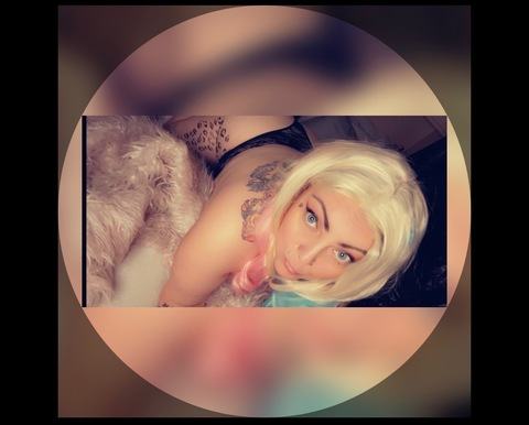 Header of lady_lorddez