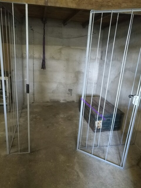 Header of ladyblackpurple