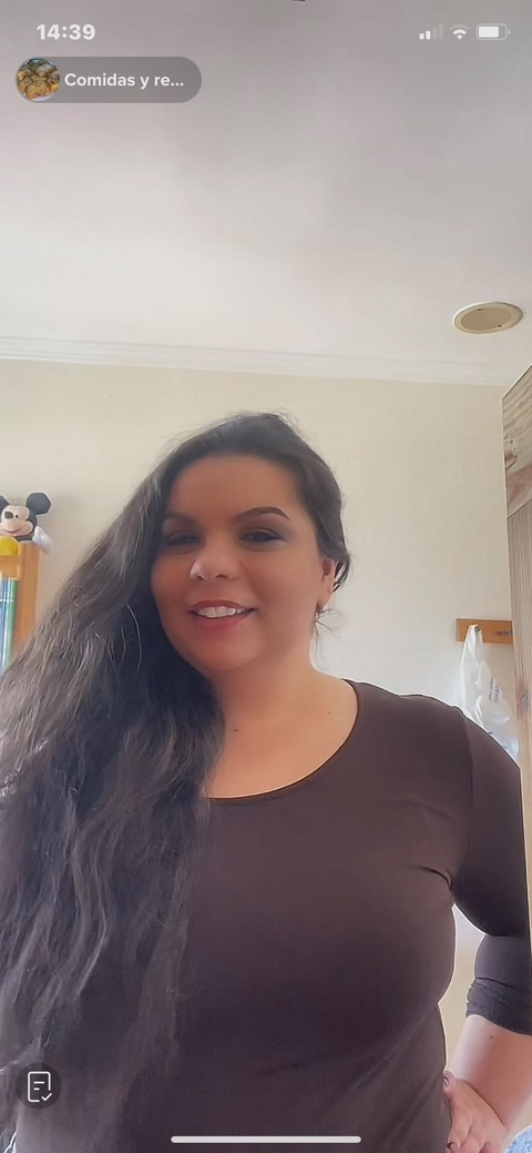 Header of lamabecita