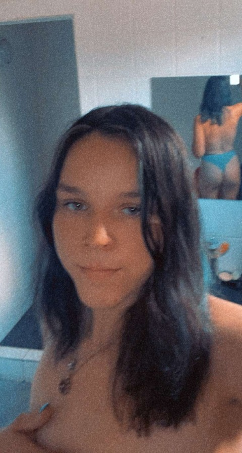 Header of leightonalis